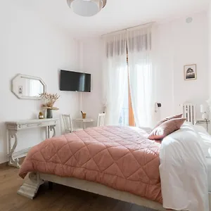 My Place In Vérone