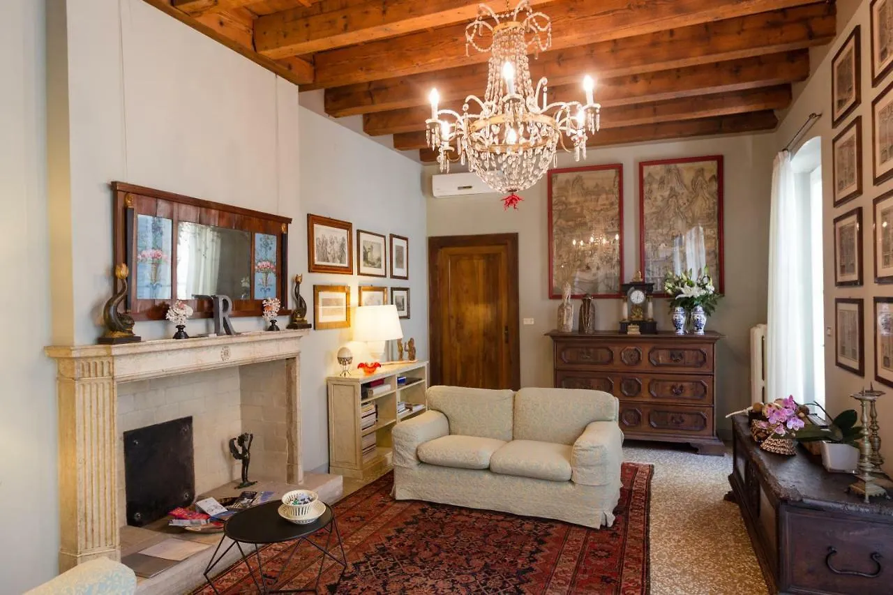 Guest house Palazzo Fracastoro Hotel Verona Italy